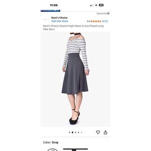 Navy Dani's Choice Skirt, Size Small NWT. 4192. Flowey Soft